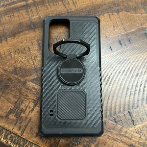 ROK Form black phone case. For Samsung s22 ultra phone. Like new.